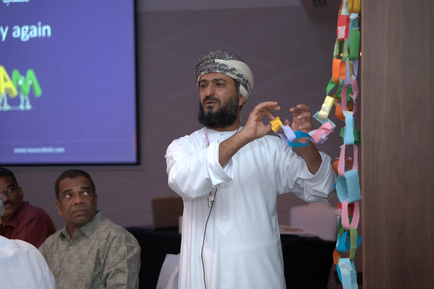 ناصر التوبي يقود نشاطًا تفاعليًا